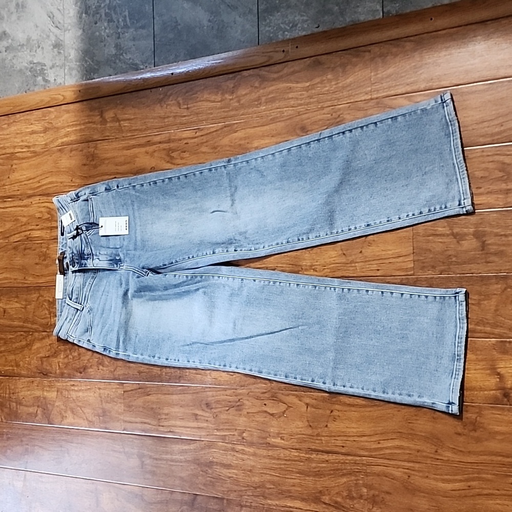 Judy Blue Retro Wide Fit size 9